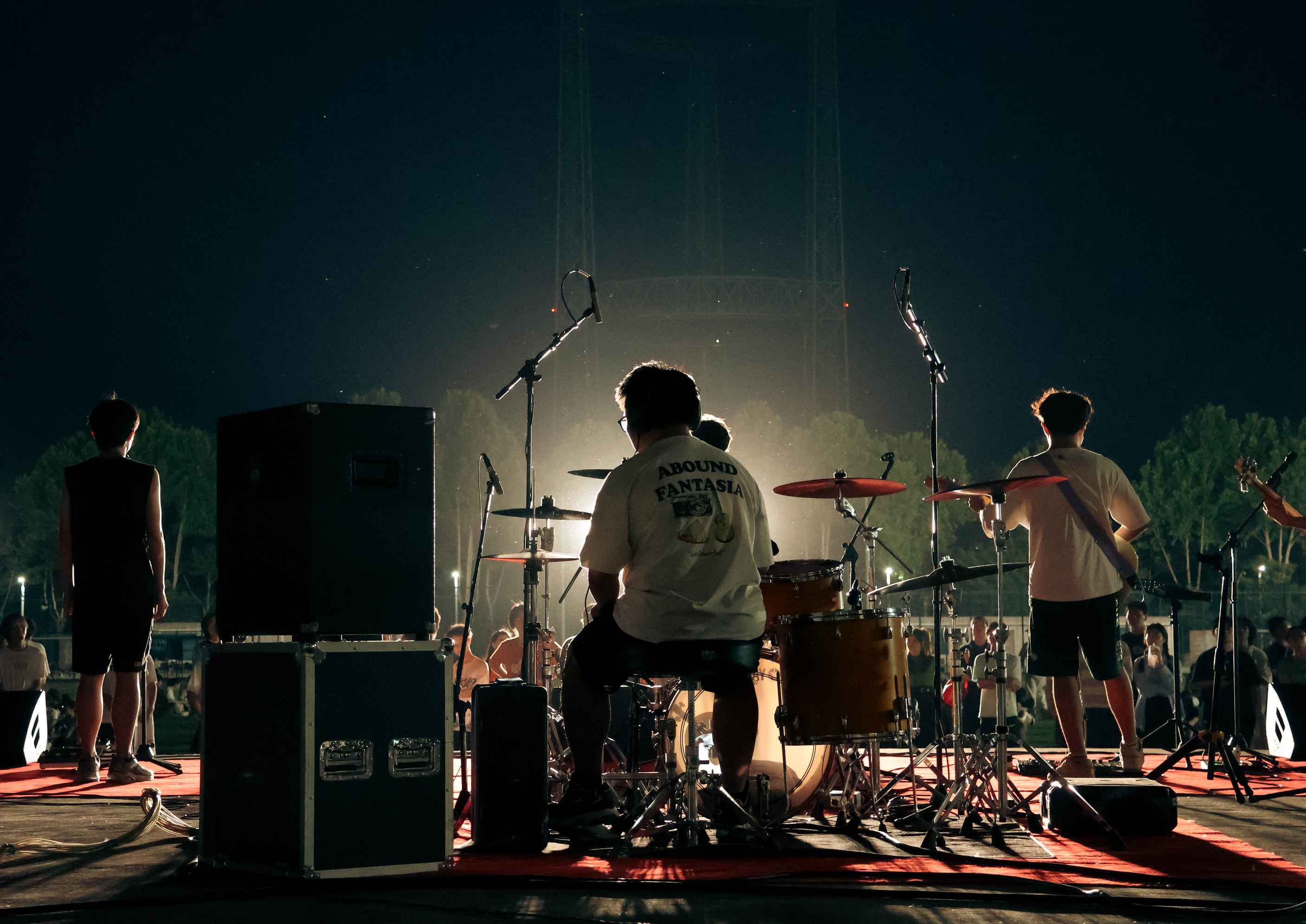 使用 Coolify 极简运维你的项目和数据库